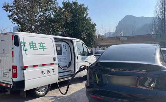谯城区汽车搭电